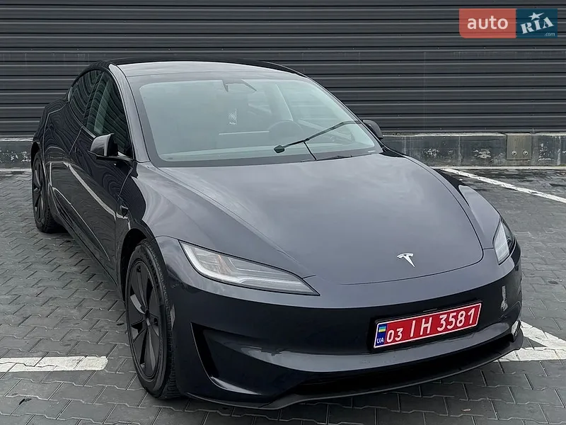 Tesla Model 3