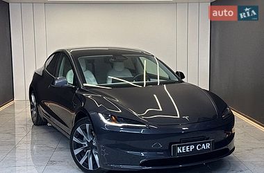 Седан Tesla Model 3 2024 в Одессе