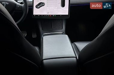 Седан Tesla Model 3 2021 в Запоріжжі