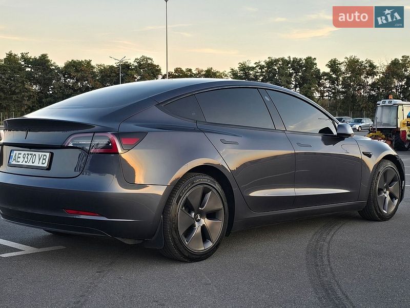 Седан Tesla Model 3 2023 в Дніпрі фото 18 Седан Tesla Model 3 2023 в Дніпрі