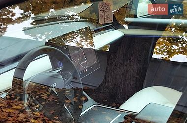 Седан Tesla Model 3 2021 в Львове