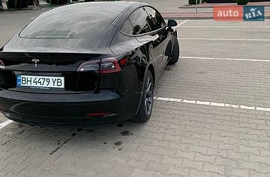 Седан Tesla Model 3 2021 в Одессе