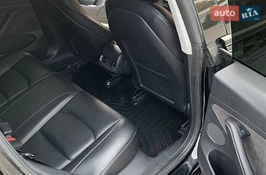 Седан Tesla Model 3 2021 в Одессе