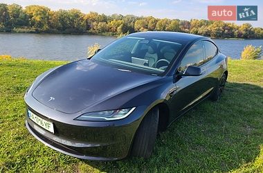 Седан Tesla Model 3 2024 в Києві фото 5 Седан Tesla Model 3 2024 в Києві