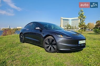 Седан Tesla Model 3 2024 в Києві фото 2 Седан Tesla Model 3 2024 в Києві