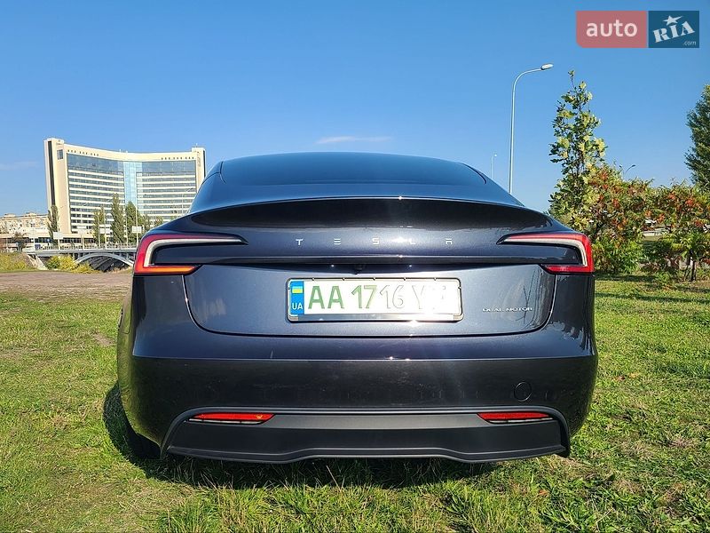 Седан Tesla Model 3 2024 в Києві фото 7 Седан Tesla Model 3 2024 в Києві