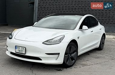 tesla model-3 2018 в Днепр (Днепропетровск) от профессионального продавца Владимир