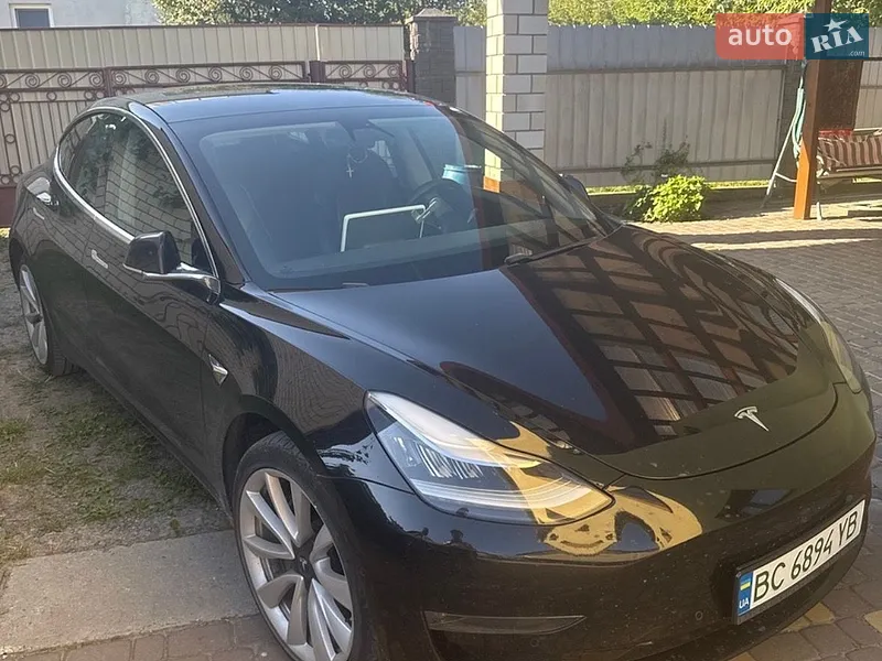 Tesla Model 3