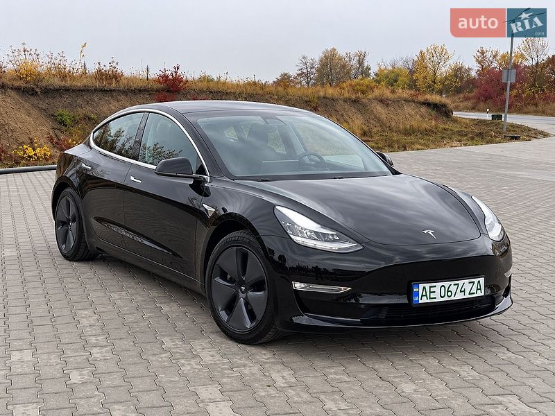 Tesla Model 3 2018 Tesla Model 3 2018