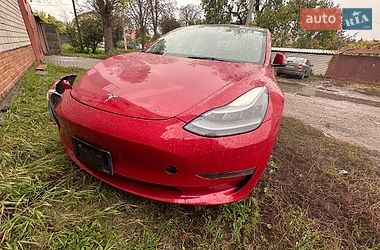 Седан Tesla Model 3 2022 в Харькове