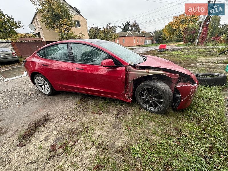 Седан Tesla Model 3 2022 в Харькове