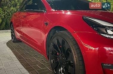 Седан Tesla Model 3 2022 в Дніпрі