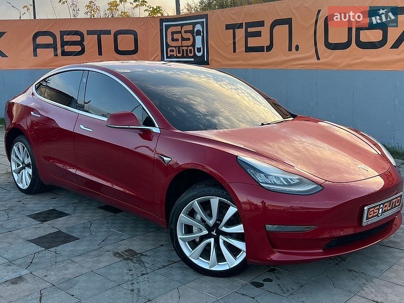 Седан Tesla Model 3 2018 в Харькове