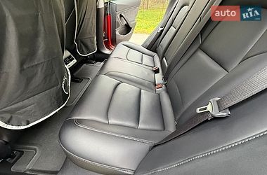 Седан Tesla Model 3 2019 в Трускавце