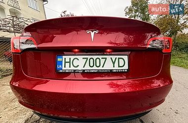 Седан Tesla Model 3 2019 в Трускавце