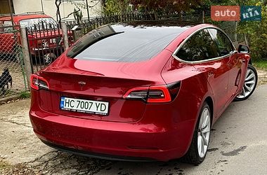 Седан Tesla Model 3 2019 в Трускавце
