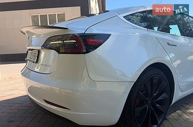 Седан Tesla Model 3 2020 в Одессе