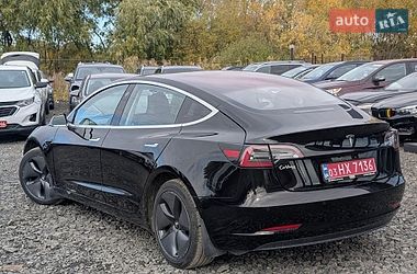 Седан Tesla Model 3 2018 в Луцьку