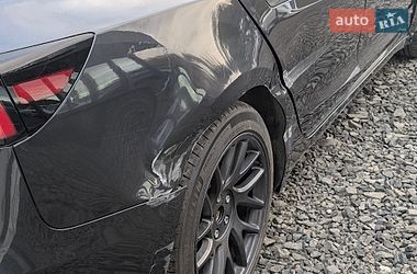 Седан Tesla Model 3 2024 в Луцьку