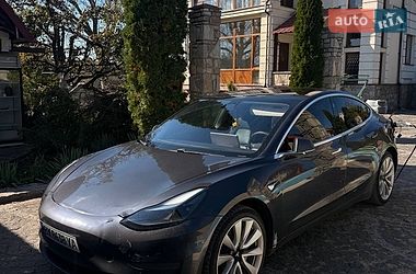 Седан Tesla Model 3 2019 в Кам'янець-Подільському