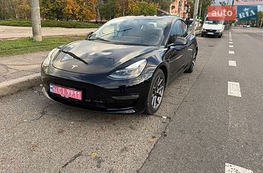 Седан Tesla Model 3 2021 в Миколаєві