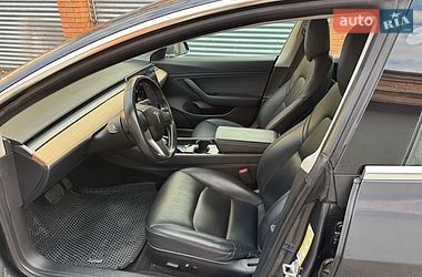 Седан Tesla Model 3 2018 в Полтаве