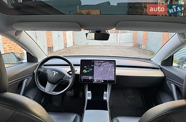 Седан Tesla Model 3 2018 в Полтаве