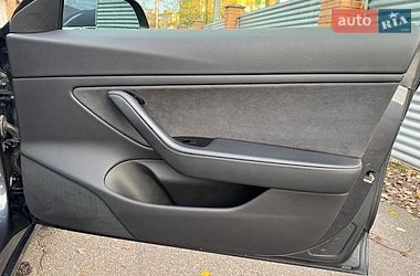 Седан Tesla Model 3 2018 в Полтаве