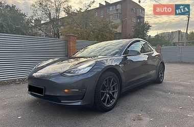 Седан Tesla Model 3 2018 в Полтаве