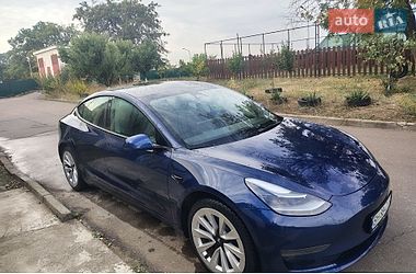 Седан Tesla Model 3 2021 в Одессе