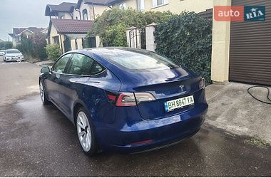 Седан Tesla Model 3 2021 в Одессе