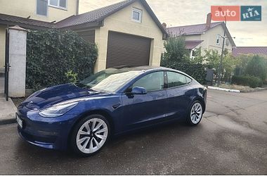 Седан Tesla Model 3 2021 в Одессе