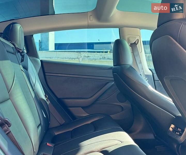 Седан Tesla Model 3 2023 в Полтаві фото 12 Седан Tesla Model 3 2023 в Полтаві