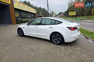 Седан Tesla Model 3 2021 в Ирпене