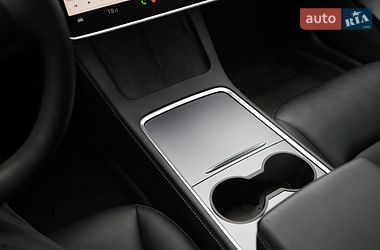 Седан Tesla Model 3 2023 в Харькове