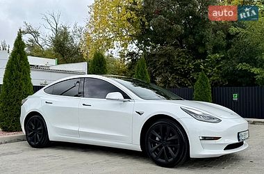 Седан Tesla Model 3 2019 в Одессе