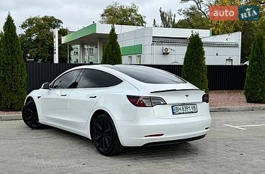 Седан Tesla Model 3 2019 в Одессе