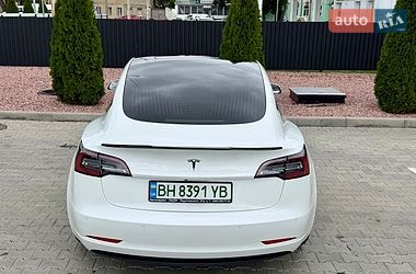 Седан Tesla Model 3 2019 в Одессе