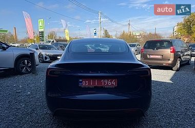 Седан Tesla Model 3 2025 в Стрые