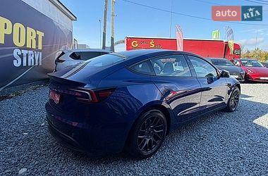 Седан Tesla Model 3 2025 в Стрые