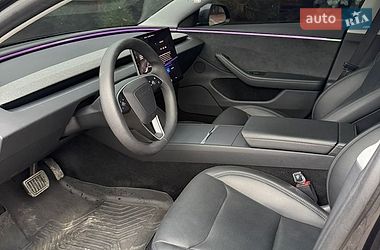 Седан Tesla Model 3 2025 в Днепре