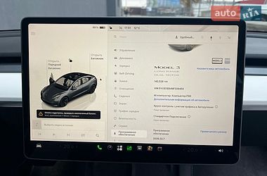 Седан Tesla Model 3 2022 в Ивано-Франковске