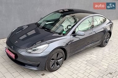 Седан Tesla Model 3 2022 в Ивано-Франковске