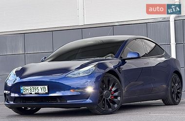 Седан Tesla Model 3 2023 в Одессе