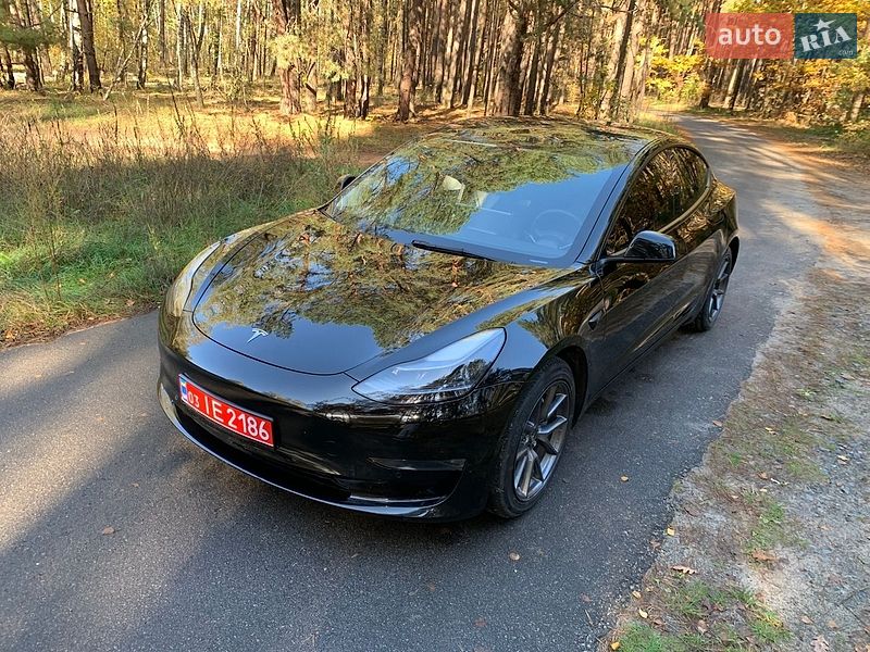 Седан Tesla Model 3 2022 в Киеве фото 6 Седан Tesla Model 3 2022 в Киеве