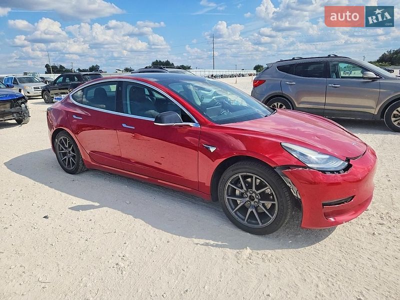 Tesla Model 3 2019 Tesla Model 3 2019