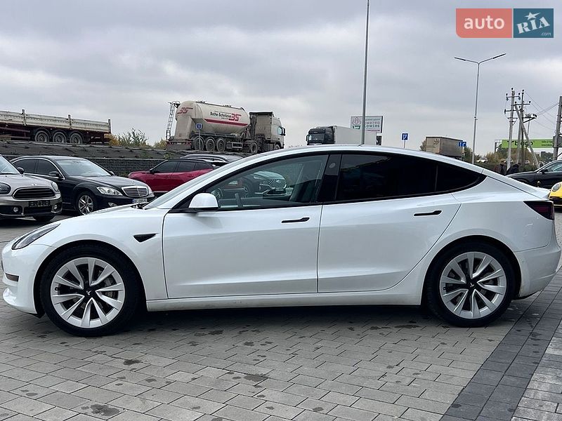 Седан Tesla Model 3 2022 в Львове фото 4 Седан Tesla Model 3 2022 в Львове