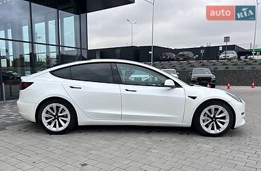 Седан Tesla Model 3 2022 в Львове фото 8 Седан Tesla Model 3 2022 в Львове