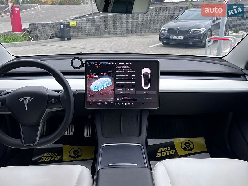 Седан Tesla Model 3 2022 в Львове фото 15 Седан Tesla Model 3 2022 в Львове