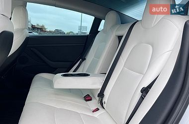 Седан Tesla Model 3 2022 в Львове фото 20 Седан Tesla Model 3 2022 в Львове